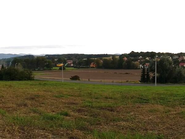 Fotografie nemovitosti - Stavební pozemek se sítěmi, Stará Ves n. O.