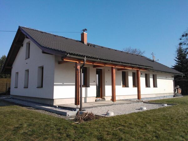 Fotografie nemovitosti - Rodinný dům 4+kk, garáž, neoplocená zahrada, Lysůvky