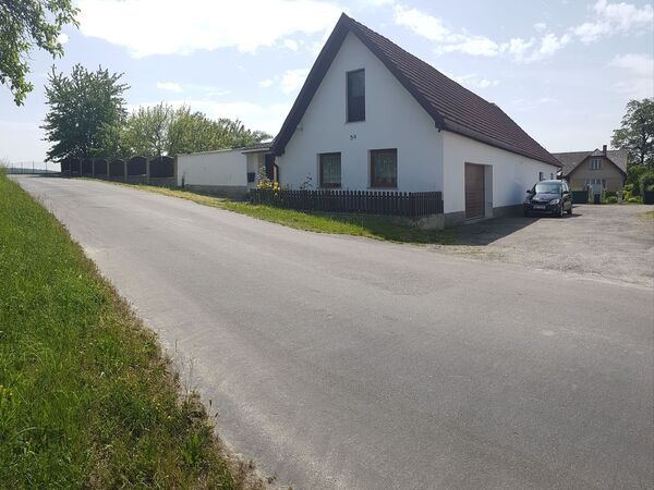 Fotografie nemovitosti - rodinný dům s garáží