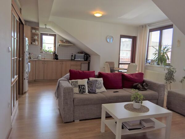 Fotografie nemovitosti - Podkrovní byt 3+kk, 2x balkon, parkovací stání, Frýdlant nad Ostravicí