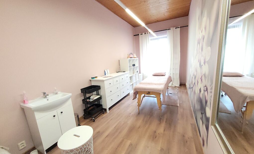 prostory k podnikání, Frýdecké náměstí - kanceláře, služby