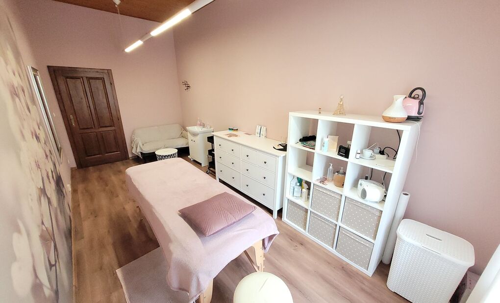 prostory k podnikání, Frýdecké náměstí - kanceláře, služby