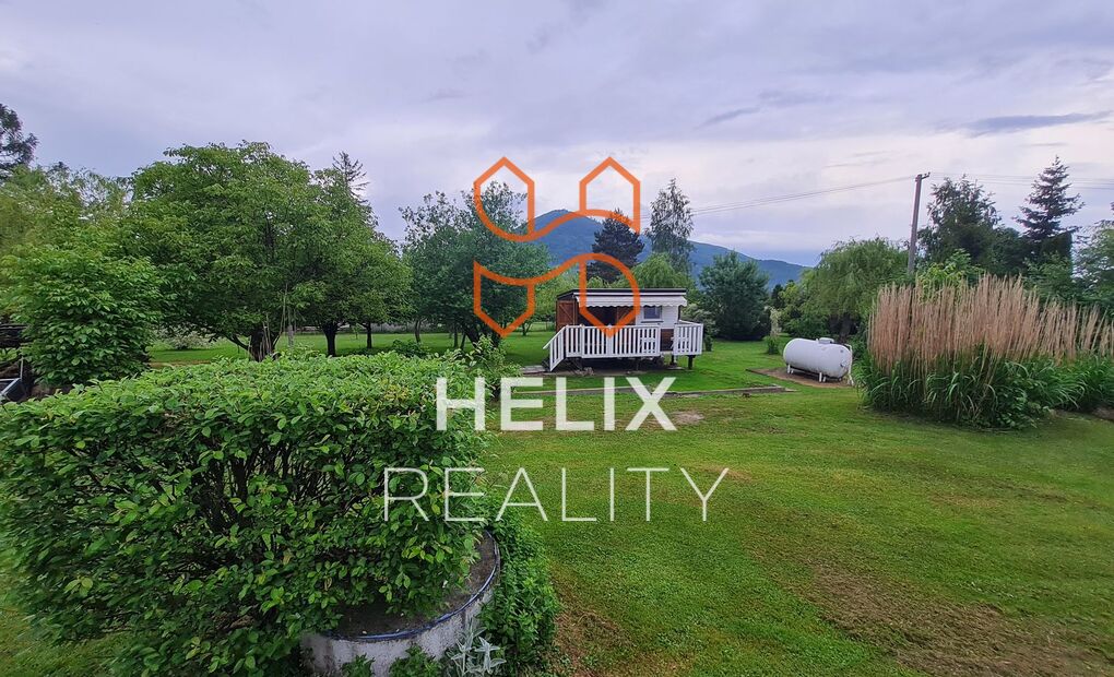 Prodej rodinného domu 313 m², velký pozemek