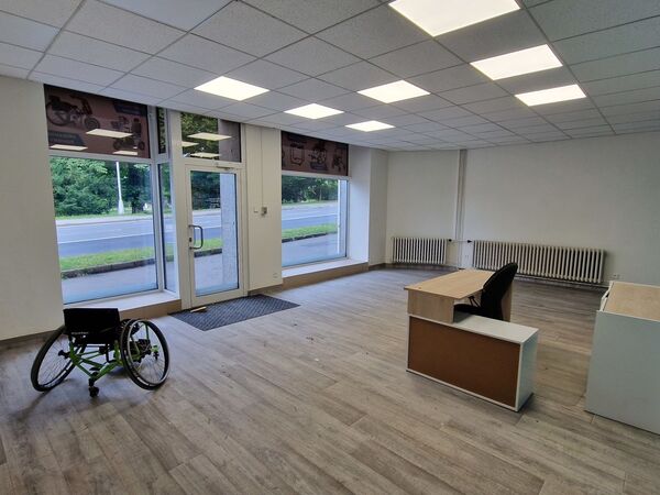 Fotografie nemovitosti - Přízemní obchodní prostor, centrum Frýdku