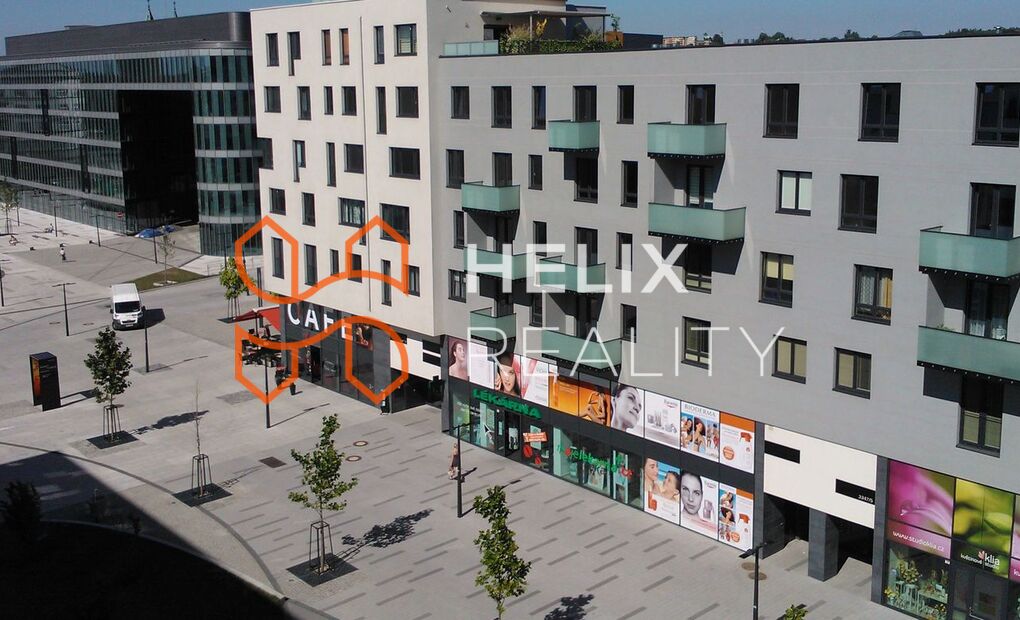 Vybavený klimatizovaný byt 4+kk s terasou, garážové stání, rezidence Nová Karolina, Ostrava