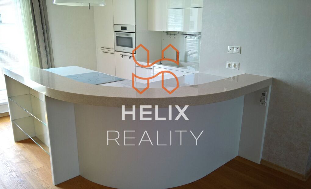 Vybavený klimatizovaný byt 4+kk s terasou, garážové stání, rezidence Nová Karolina, Ostrava