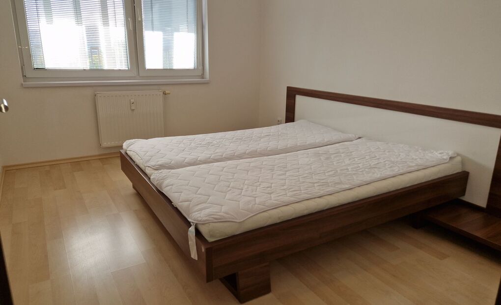Pronájem zařízeného bytu 2+kk s terasou, Na Vyhlídce, Frýdek