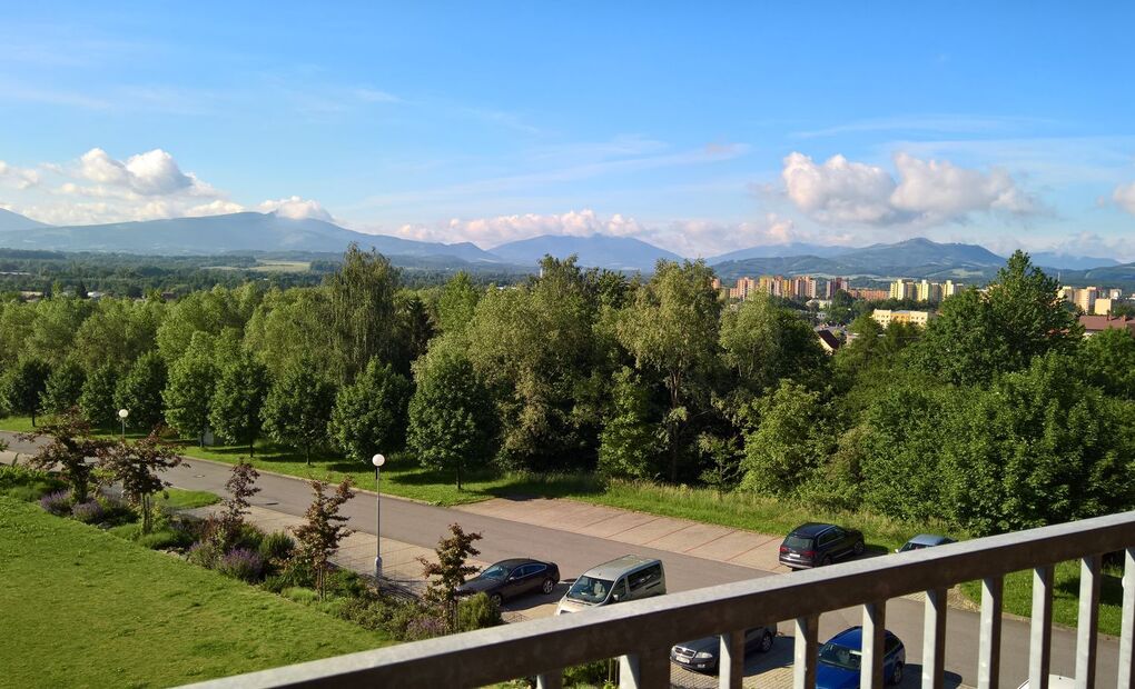 Pronájem zařízeného bytu 2+kk s terasou, Na Vyhlídce, Frýdek