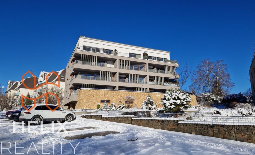 Pronájem zařízeného bytu 2+kk s terasou, Na Vyhlídce, Frýdek