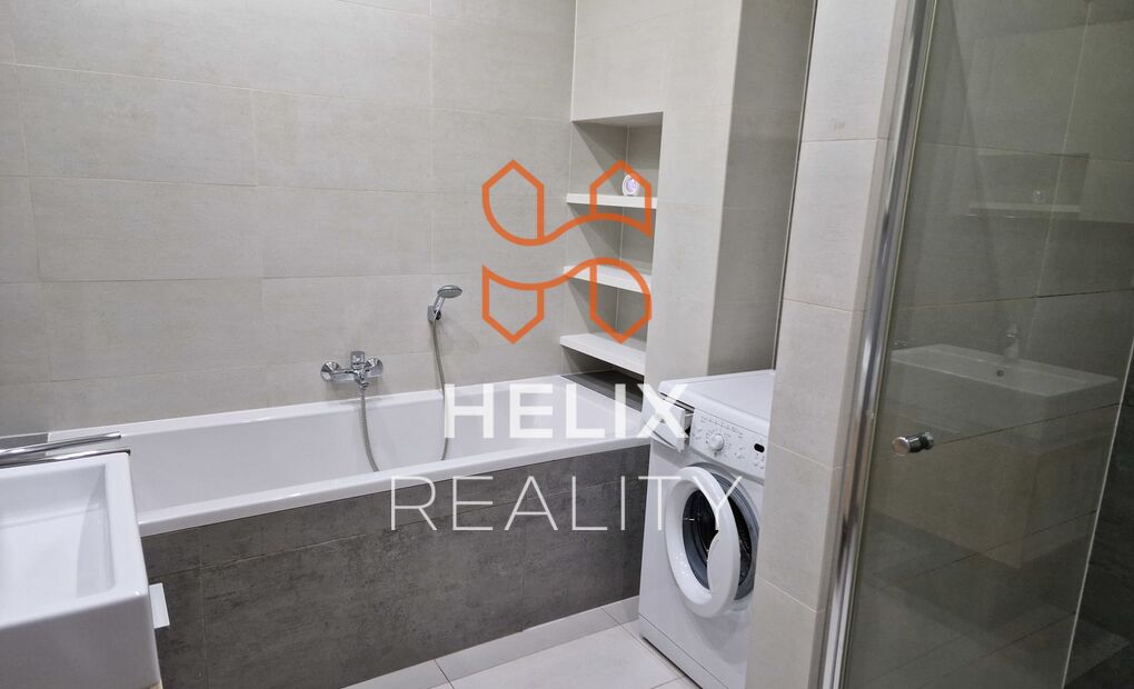 Plně vybavený byt 2+kk s terasou, Na Vyhlídce, Frýdek