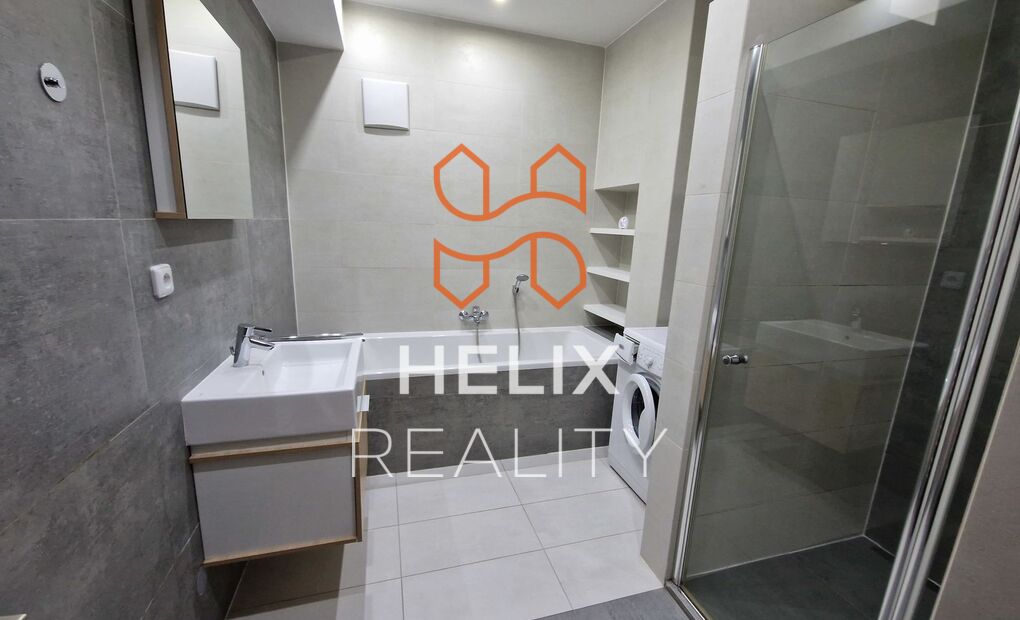 Plně vybavený byt 2+kk s terasou, Na Vyhlídce, Frýdek