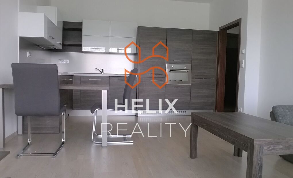 Plně vybavený byt 2+kk s terasou, Na Vyhlídce, Frýdek