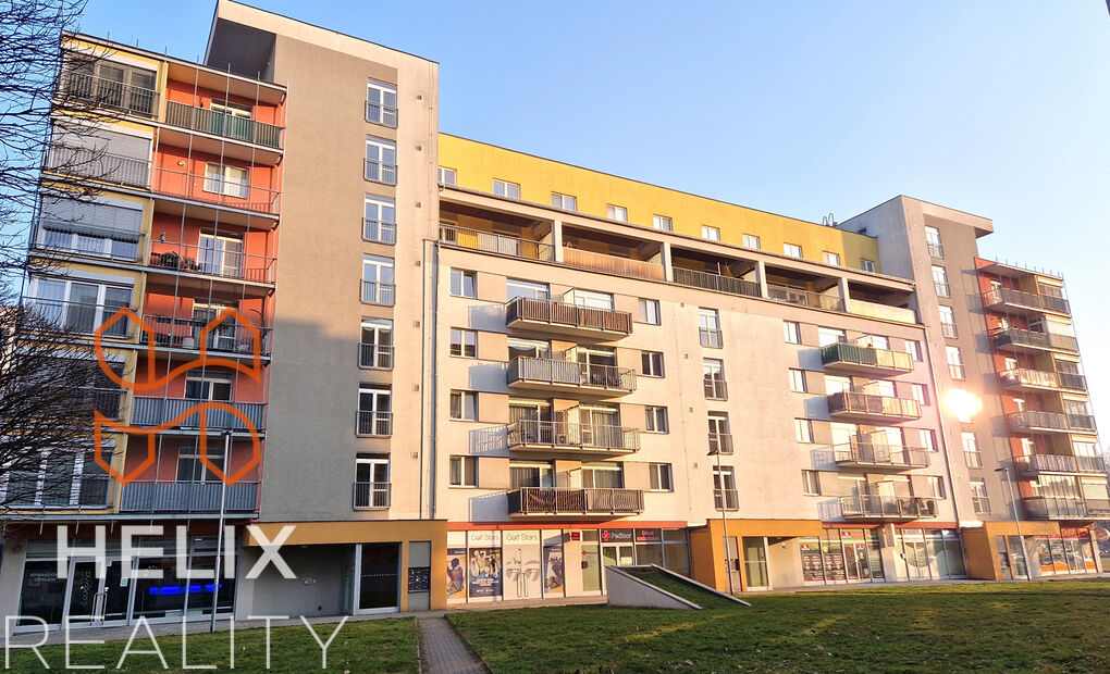 Mezonetový byt 4+kk s terasou, garážové stání, Ostrava Poruba