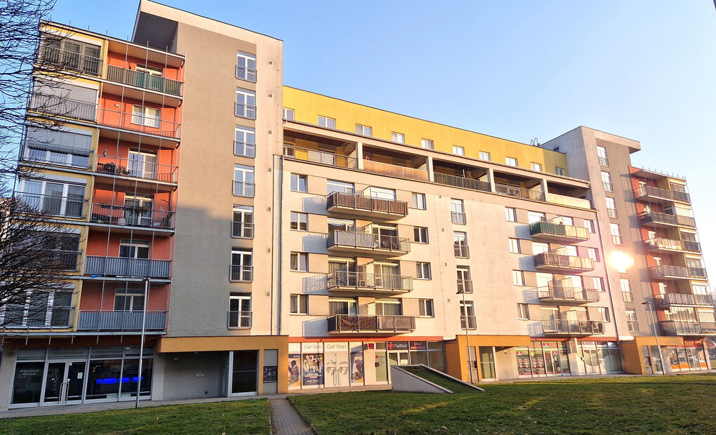 Mezonetový byt 4+kk s terasou, garážové stání, Ostrava Poruba