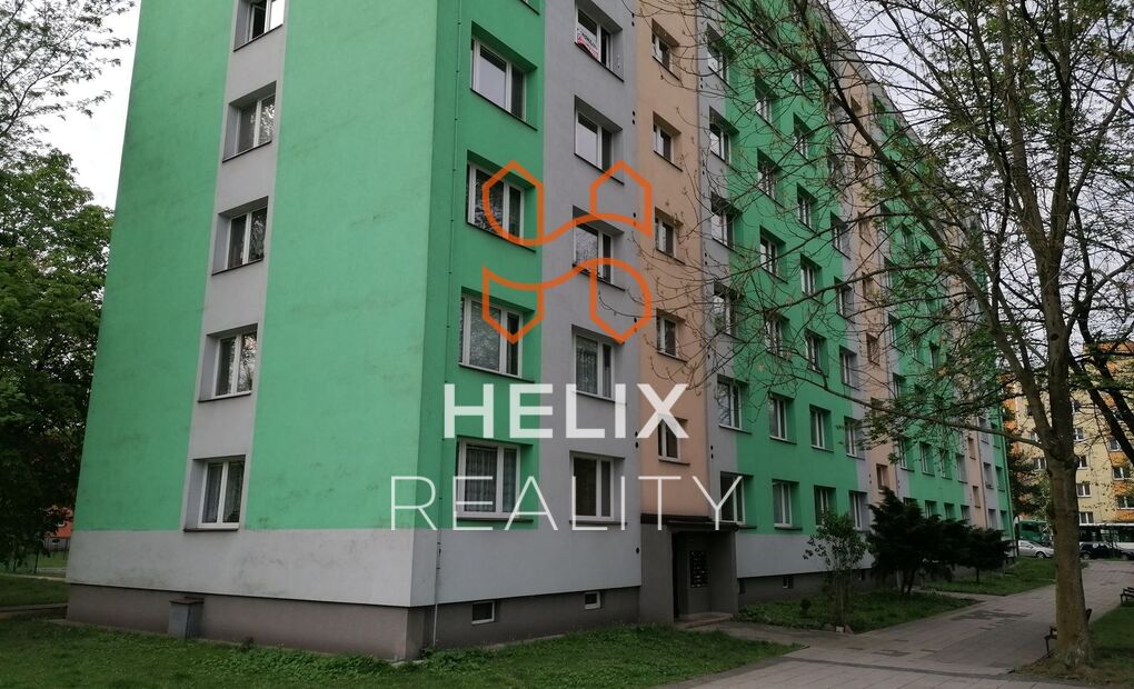 Pronájem 4+1, 77 m2, Frýdlantská, Místek