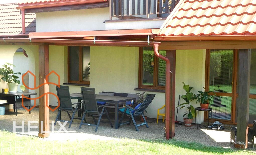 Vybavený rodinný dům 5+1 se saunou, zahradou, garáží, Frýdek