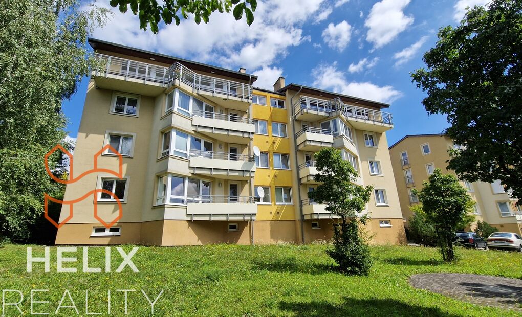 Částečně zařízený byt 3+kk s balkonem, ul. Na Vyhlídce, Frýdek-Místek