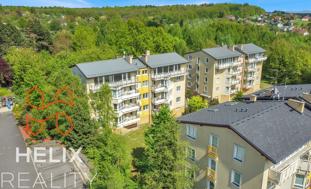 Částečně zařízený byt 3+kk s balkonem, ul. Na Vyhlídce, Frýdek-Místek