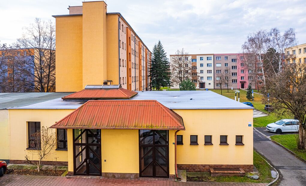 Dvoupodlažní komerční objekt se širokými možnostmi využití