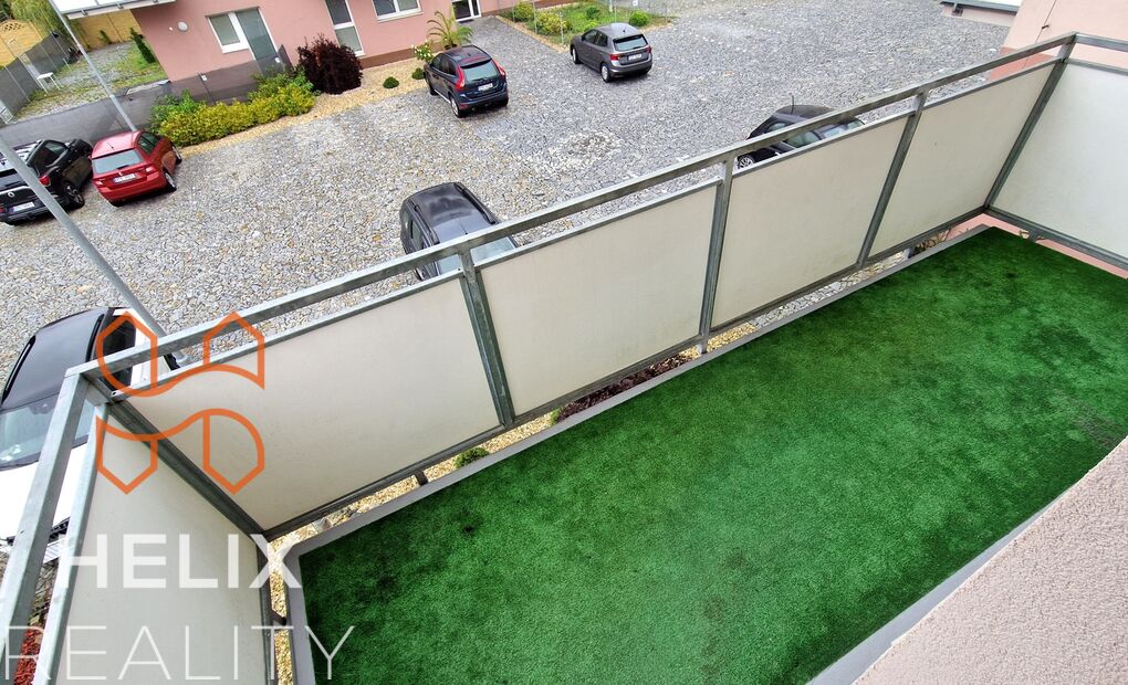 Vybavený byt 2+kk s balkonem v novostavbě, Frýdek