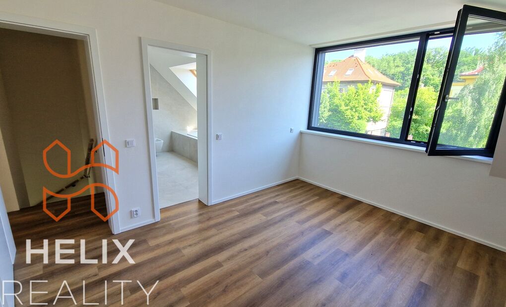 Novostavba prostorného domu 5+1 se zahradou