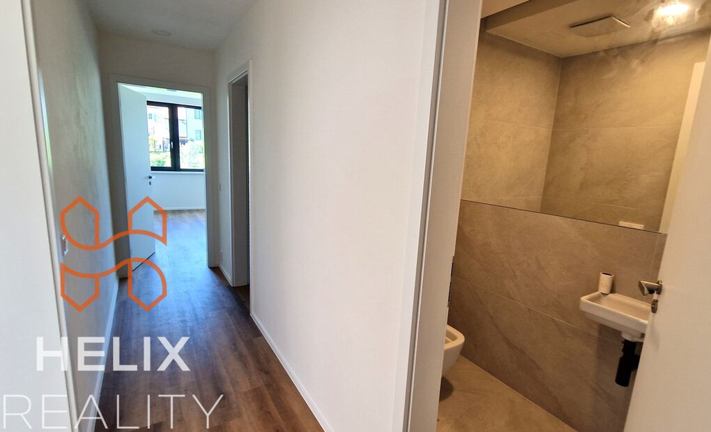 Novostavba prostorného domu 5+1 se zahradou