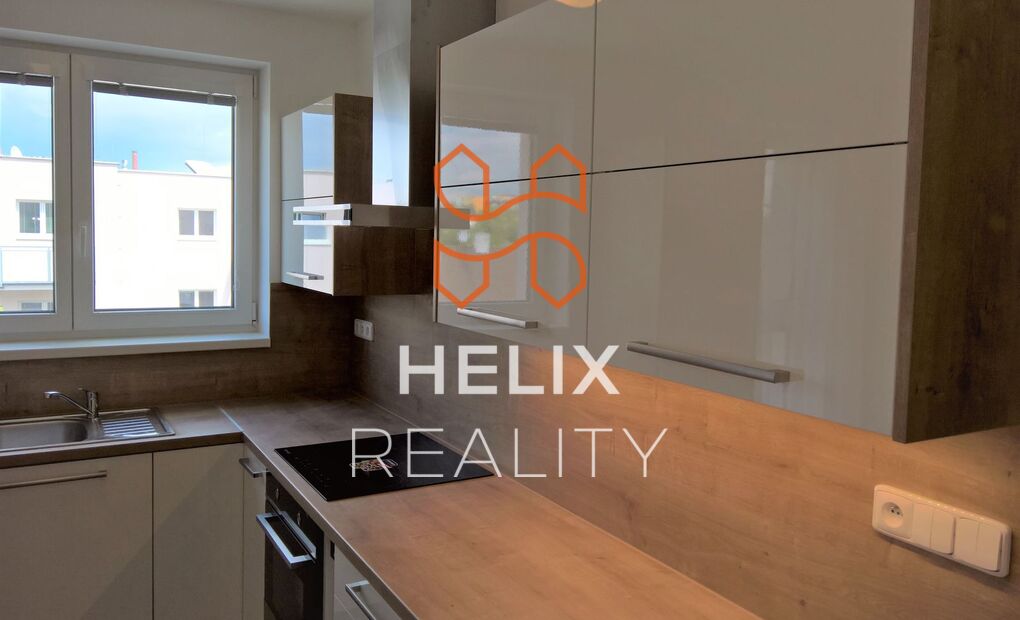 Částečně vybavený byt 2+kk s balkonem a parkovacím místem, novostavba, Frýdek