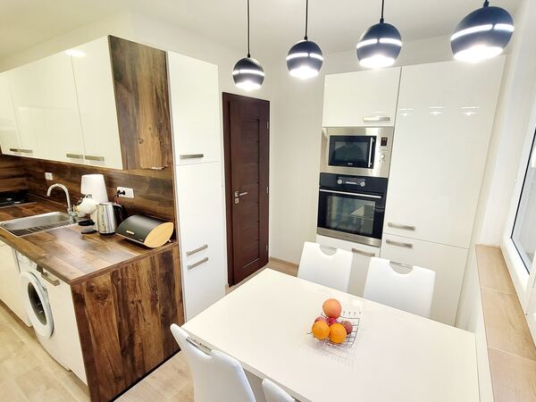 Fotografie nemovitosti - byt 2+1, po rekonstrukci, Místek