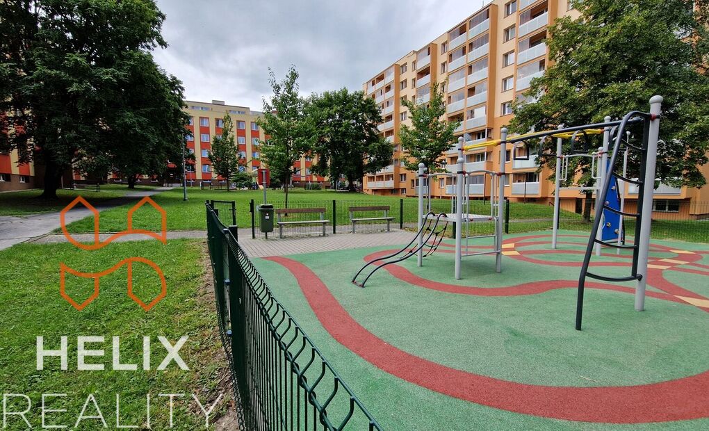 byt 2+1 v původním stavu, K Hájku, Frýdek