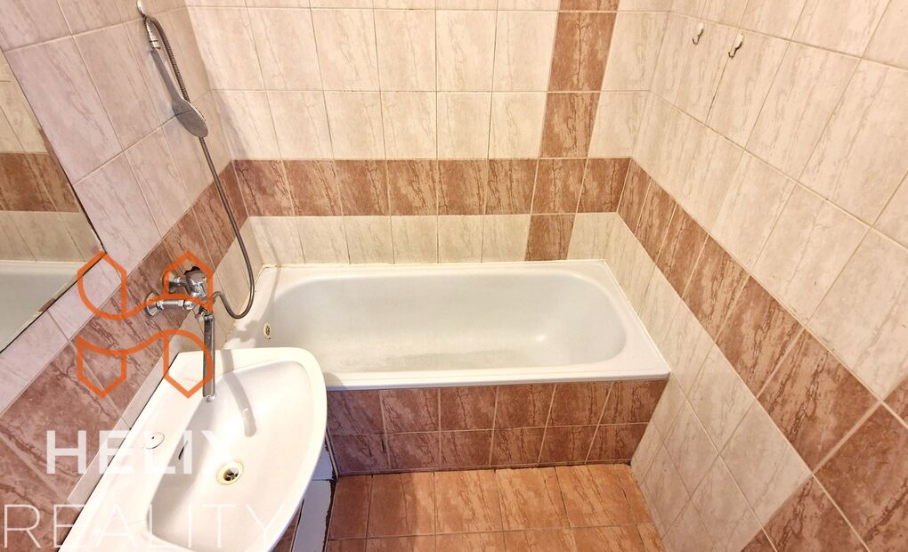 byt 2+1 v původním stavu, K Hájku, Frýdek