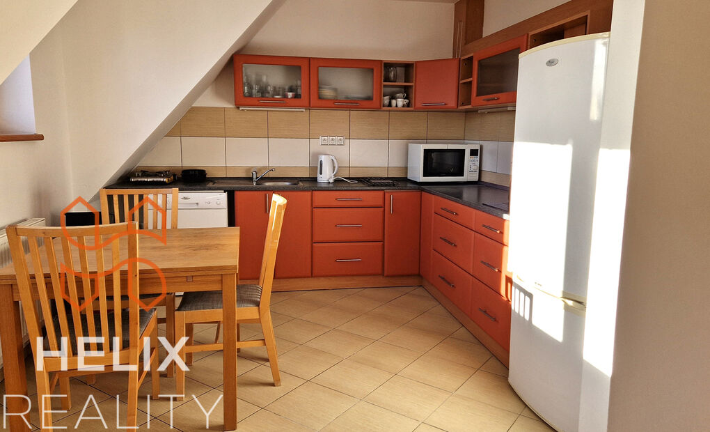 Vybavený byt 3+kk s parkovacím stáním v centru města, tř. T. G. Masaryka, Frýdek