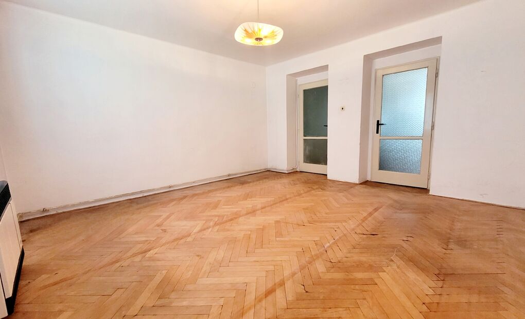 2+1 byt v cihlovém domě, Vratimov