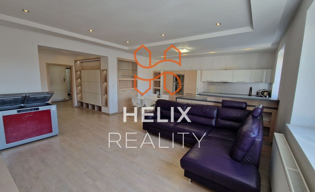 Plně vybavený byt 3+kk, náměstí Svobody, Místek