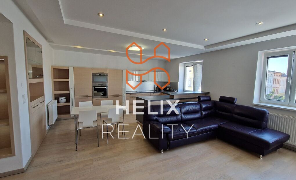 Plně vybavený byt 3+kk, náměstí Svobody, Místek