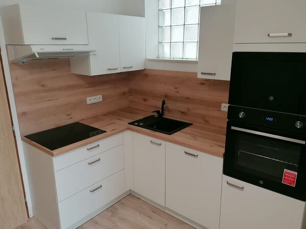 Fotografie nemovitosti - Pronájem 3+1, 75 m2, Tržní, Místek