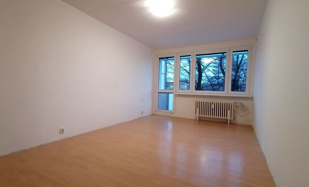 Pronájem 3+1, 78 m2, balkon, Václava Talicha