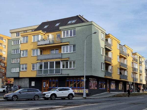 Fotografie nemovitosti - Pronájem zařízeného bytu 2+kk s balkonem, ul. Slezská, Frýdek