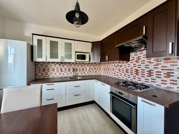 Fotografie nemovitosti - Pronájem bytu 1+1 s balkonem, 39 m2, 29. dubna, Výškovice