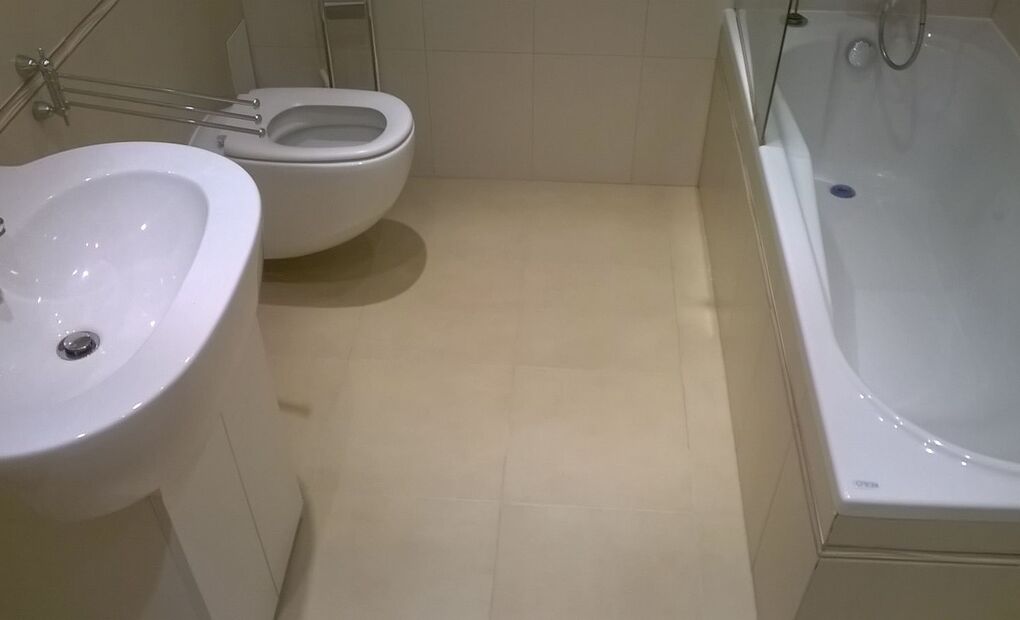 Vybavený byt 2+kk s balkonem, parkovací stání, Na Vyhlídce, Frýdek