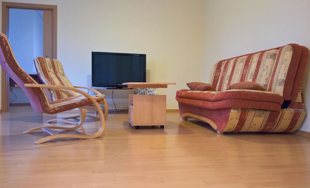 Vybavený byt 2+kk s balkonem, parkovací stání, Na Vyhlídce, Frýdek