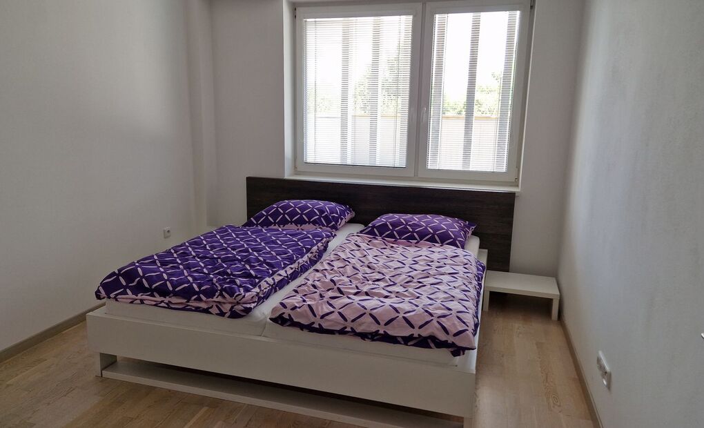 Plně vybavený byt 2+kk s terasou, Na Vyhlídce, Frýdek