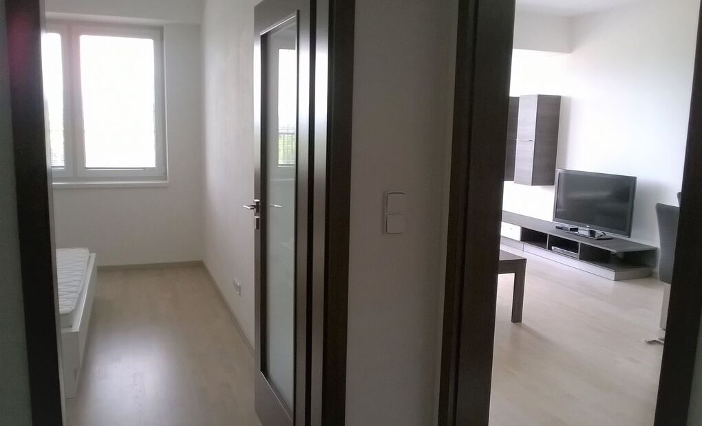 Plně vybavený byt 2+kk s terasou, Na Vyhlídce, Frýdek