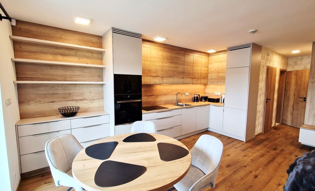 Zařízený apartmán na břehu Žermanické přehrady