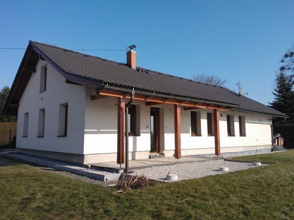 Fotografie nemovitosti - Rodinný dům 4+kk, garáž, neoplocená zahrada, Lysůvky