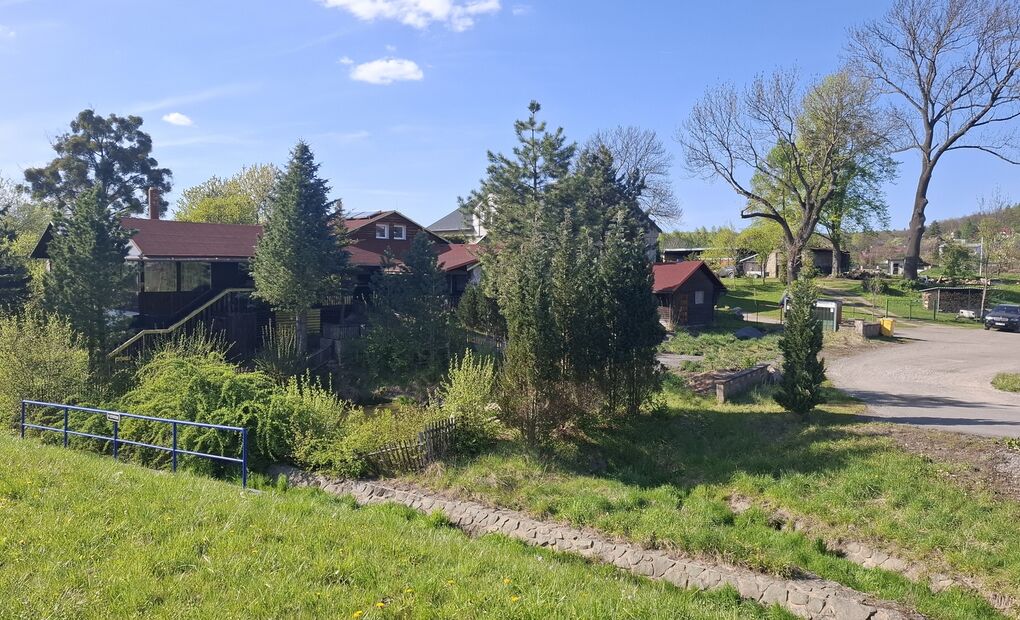 Developerský stavební pozemek pro výstavbu viladomu