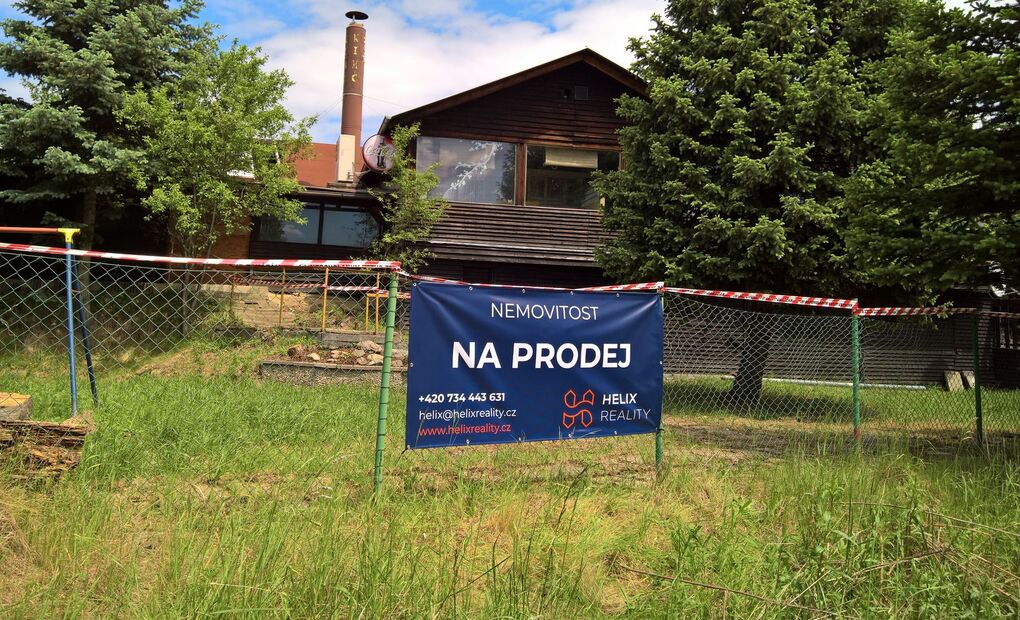 Developerský stavební pozemek pro výstavbu viladomu
