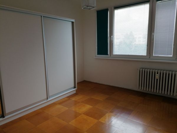 Fotografie nemovitosti - Pronájem prostorné 2+1, 59 m2, V. Talicha, Riviéra