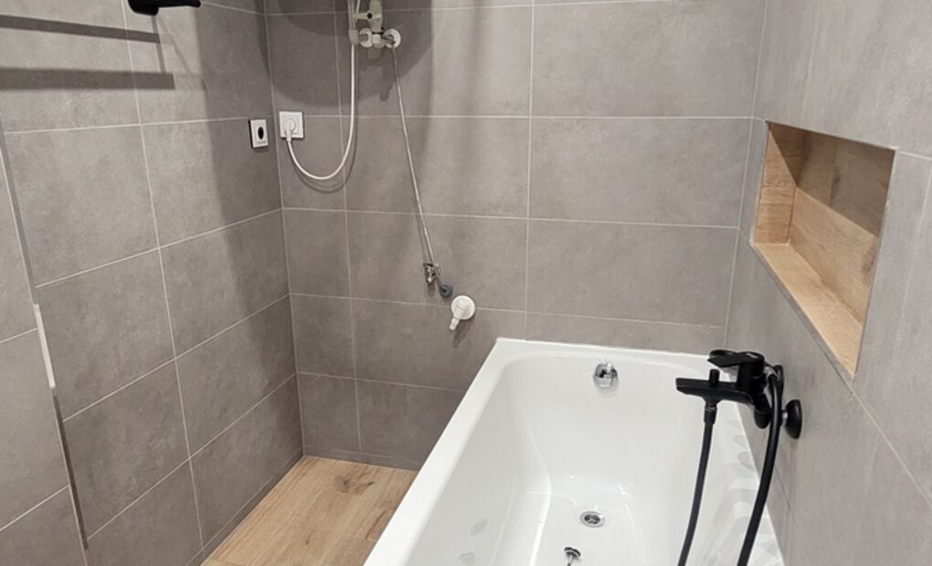 Byt 3+kk s balkonem, cihla, Místek