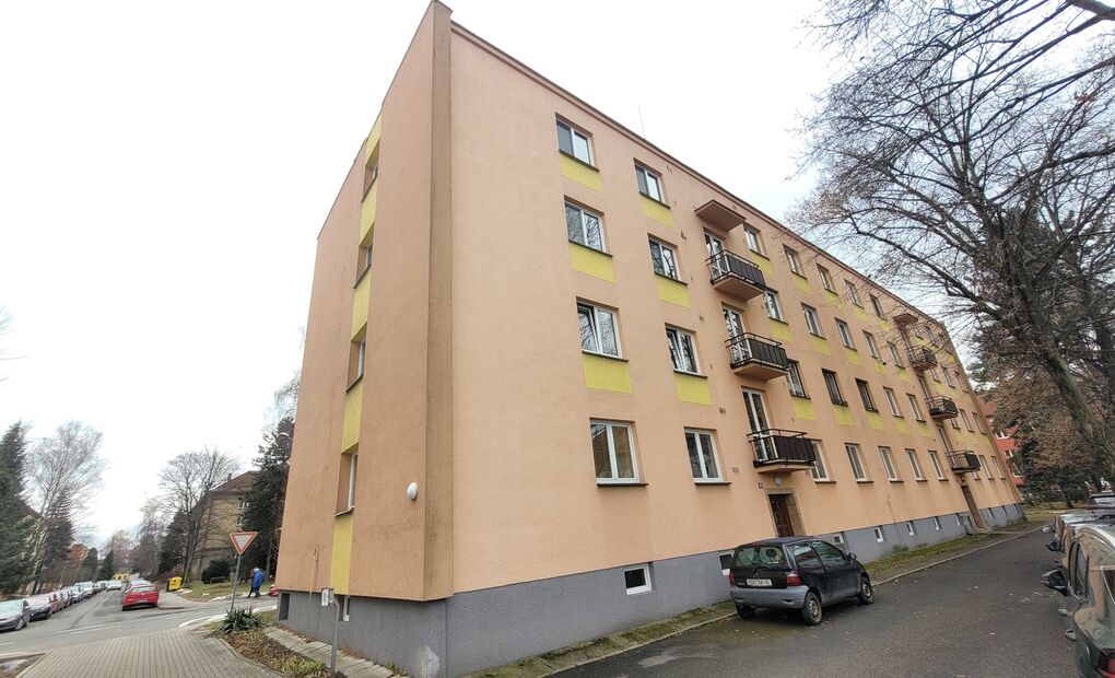 Byt 3+kk s balkonem, cihla, Místek