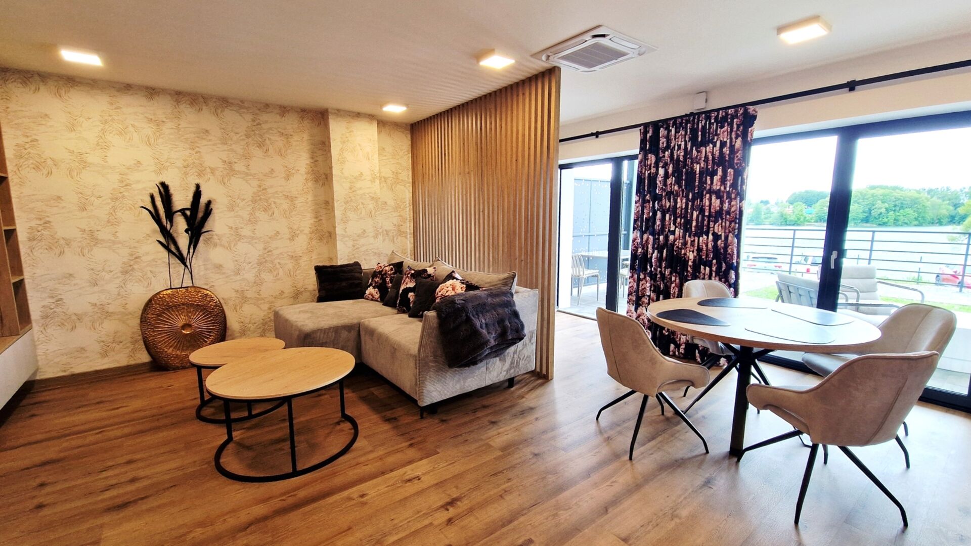 Zařízený apartmán na břehu Žermanické přehrady